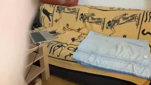 erik6980 online show from November 2, 7:44 am