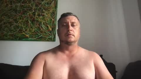 erik_69_69 online show from June 18, 6:13 am