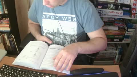 Snapshot of erik_dapper chatting on May 13, 7:39 am Erik Dapper online show from May 13, 7:39 am