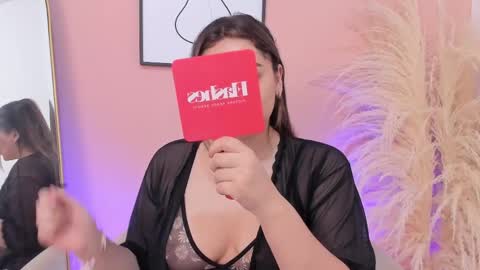 Snapshot of erika_mendez1 chatting on February 13, 7:42 pm Erika Mendez online show from February 13, 7:42 pm