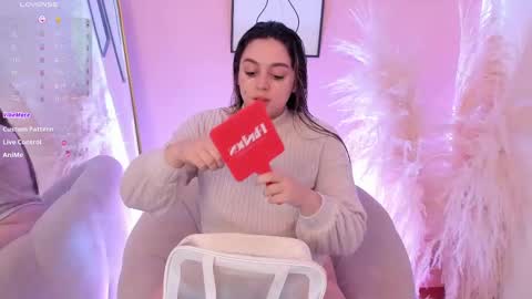 Snapshot of erika_mendez1 chatting on September 20, 7:48 pm Erika Mendez online show from September 20, 7:48 pm