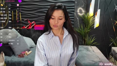 Snapshot of erika_soft chatting on January 11, 6:14 am Erika online show from January 11, 6:14 am