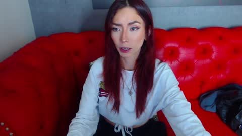 Snapshot of erika_stevens chatting on December 31, 2:19 am E R I K A - SAGITARIO..... online show from December 31, 2:19 am