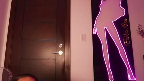 Venus Skye online show from November 20, 8:08 pm