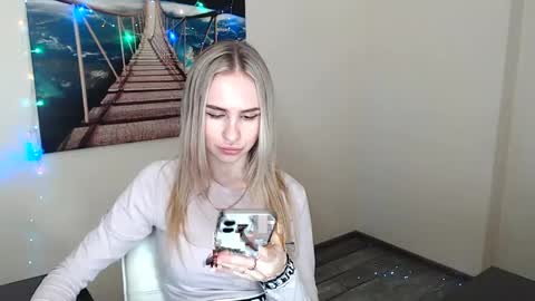 Erika online show from January 20, 4:01 pm