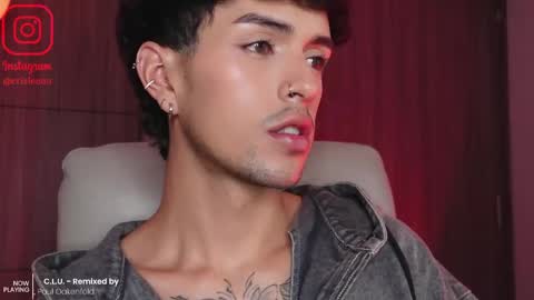   online show from April 14, 5:24 am