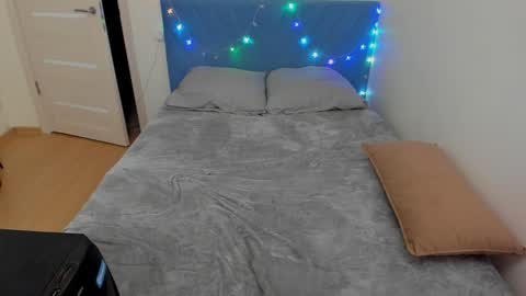 Snapshot of ermak_reborn chatting on December 5, 10:56 pm Max online show from December 5, 10:56 pm