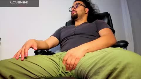 Snapshot of ernesto_rodriguez_82 chatting on February 28, 7:31 am ernesto rodriguez 82 online show from February 28, 7:31 am