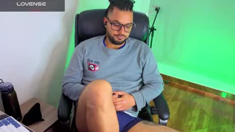 ernesto rodriguez 82 online show from April 13, 5:07 pm