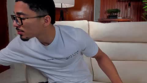 eros_becker_ online show from April 23, 2:46 am