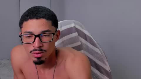 Snapshot of eros_becker_ chatting on June 18, 6:34 pm eros_becker_ online show from June 18, 6:34 pm