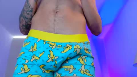 Eros online show from November 14, 5:11 pm