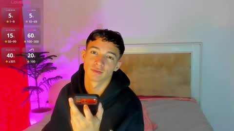 Snapshot of eroseliam chatting on March 1, 2:46 am EROS ELIAM online show from March 1, 2:46 am