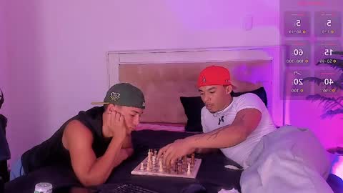 Snapshot of eroseliam chatting on March 26, 4:18 am EROS ELIAM online show from March 26, 4:18 am