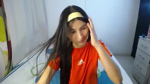 erosgirls_ online show from October 9, 3:37 am