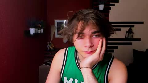 Snapshot of erospulse chatting on December 14, 12:32 pm Hanzo online show from December 14, 12:32 pm