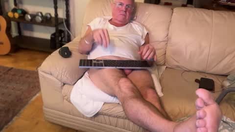 eros online show from October 3, 1:35 am