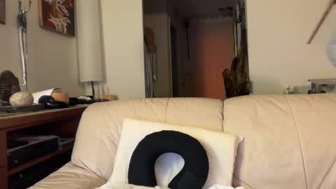 eros online show from October 22, 2:34 am