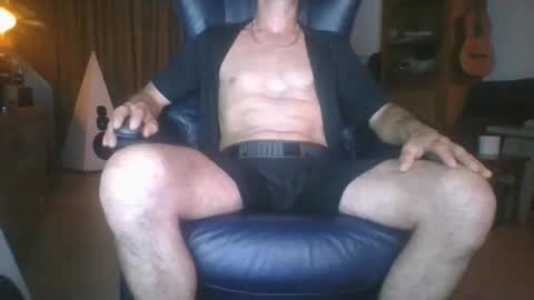 Snapshot of erostja557 chatting on May 31, 11:28 pm erostja557 online show from May 31, 11:28 pm