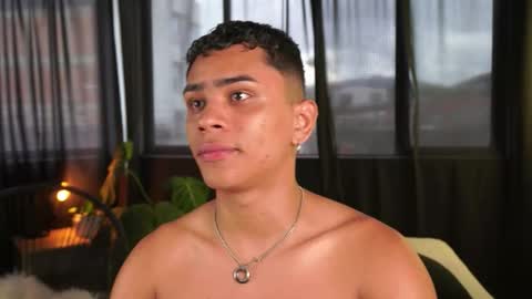 Eros Wild online show from February 2, 8:07 pm