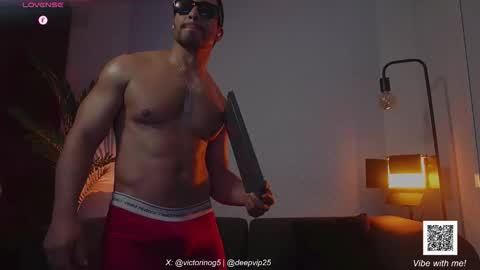 eroswolf online show from April 21, 5:39 pm