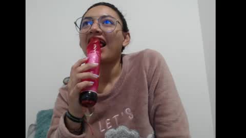 Snapshot of erotic_fusion_ chatting on February 14, 1:23 am erotic_fusion_ online show from February 14, 1:23 am