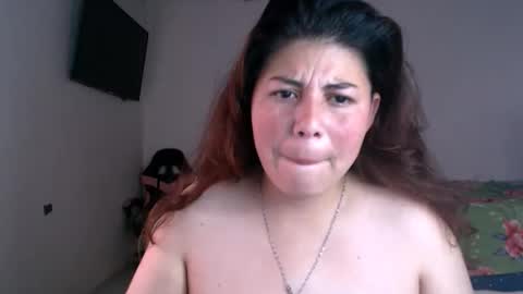 Sara online show from April 28, 5:51 pm