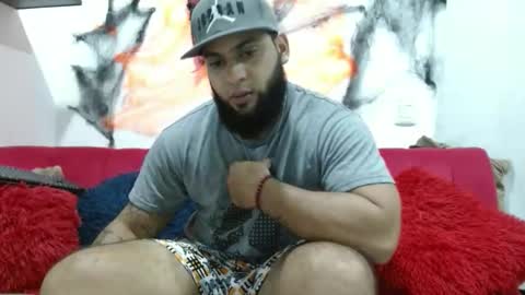 Snapshot of eroticoblack chatting on October 25, 3:36 am Eroticoblack online show from October 25, 3:36 am