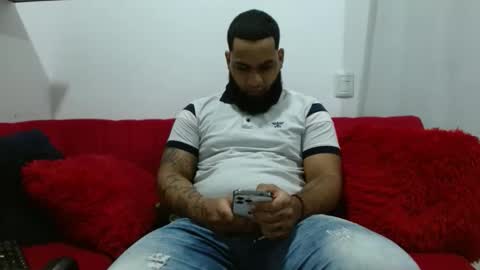 Snapshot of eroticoblack chatting on December 1, 1:21 am Eroticoblack online show from December 1, 1:21 am