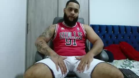 Snapshot of eroticoblack chatting on July 25, 2:31 am Eroticoblack online show from July 25, 2:31 am