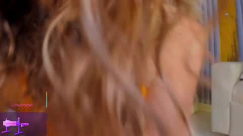 TINY  online show from February 15, 9:48 pm