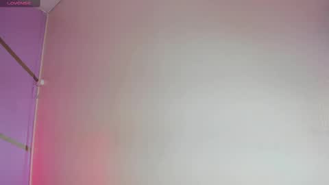 Snapshot of erotik_scarlett chatting on November 22, 11:53 am erotik scarlett online show from November 22, 11:53 am