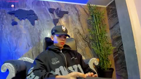 Eryon online show from September 13, 11:10 am