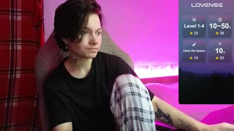 esajukyy online show from September 28, 5:46 am