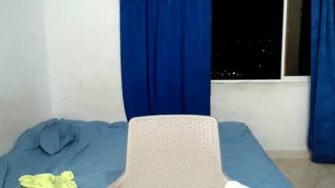 Snapshot of escanor_legendary chatting on June 4, 12:38 am Scanor online show from June 4, 12:38 am