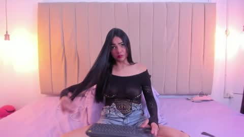 Scarlett online show from April 23, 2:35 am