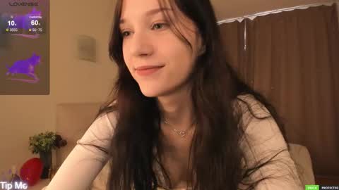 esenue online show from February 19, 4:19 am