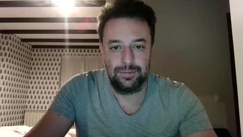 esibizionista 91 online show from January 22, 5:59 am