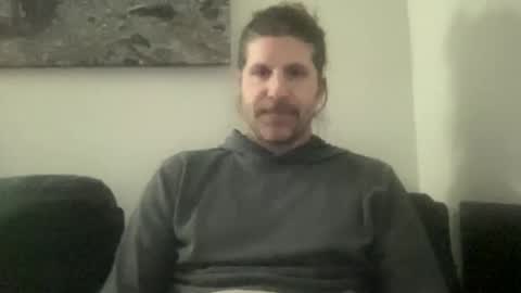 Snapshot of esinking24 chatting on February 2, 2:32 am esinking24 online show from February 2, 2:32 am