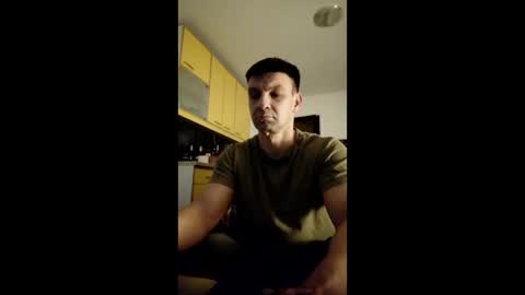 Snapshot of eskotorman chatting on December 17, 11:11 pm eskotorman online show from December 17, 11:11 pm