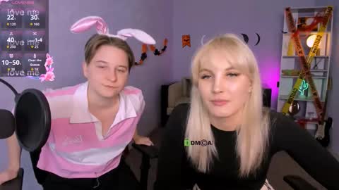 esma_shine online show from October 28, 8:33 pm