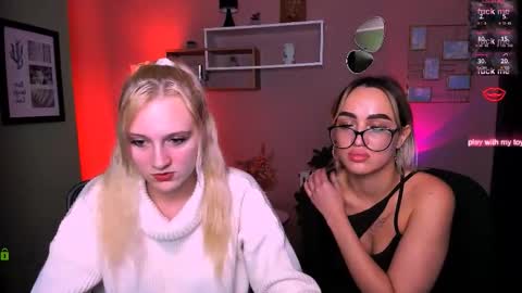 esma_shine online show from October 29, 2:30 pm