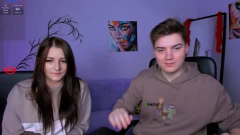 esma_shine online show from November 19, 8:20 pm