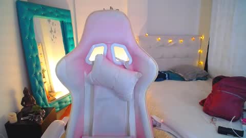 Esmeralda online show from January 26, 7:52 pm