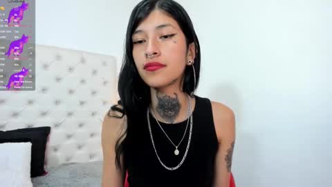 esmeralda  online show from February 22, 3:03 pm