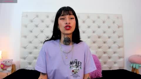 esmeralda  online show from November 3, 3:13 pm