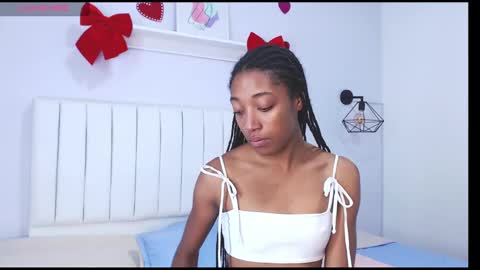 esmeralda_bk online show from March 3, 3:09 pm