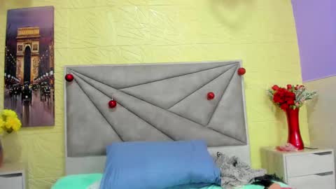 Snapshot of esmeralda_oikos chatting on March 6, 3:02 am Esmeralda .INDEPENDENT MODEL online Monday to Saturday 3 pm Chicago online show from March 6, 3:02 am