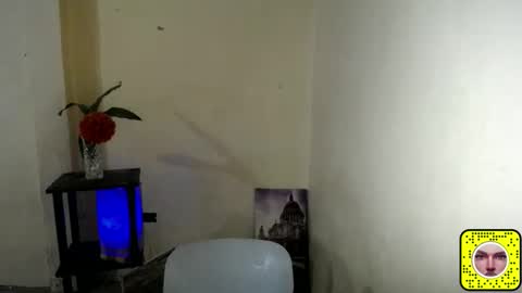 especialluv4you online show from April 14, 9:26 am