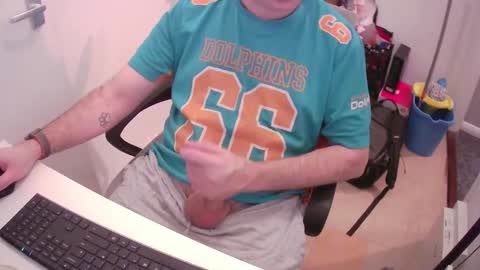 Snapshot of essex_wild chatting on February 25, 9:24 pm Morph online show from February 25, 9:24 pm